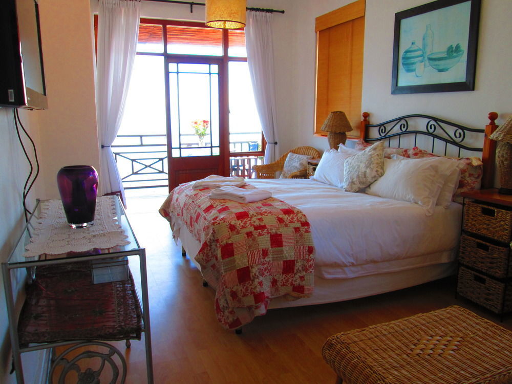 A Whale Of A Time Apartment Fish Hoek Exterior photo